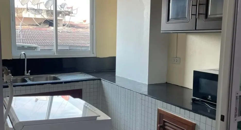 For rent 3 bedrooms condo in Mueang Chiang Mai, Chiang Mai
