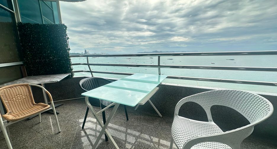 For sale 2 bedrooms condo in Bang Lamung, Chonburi