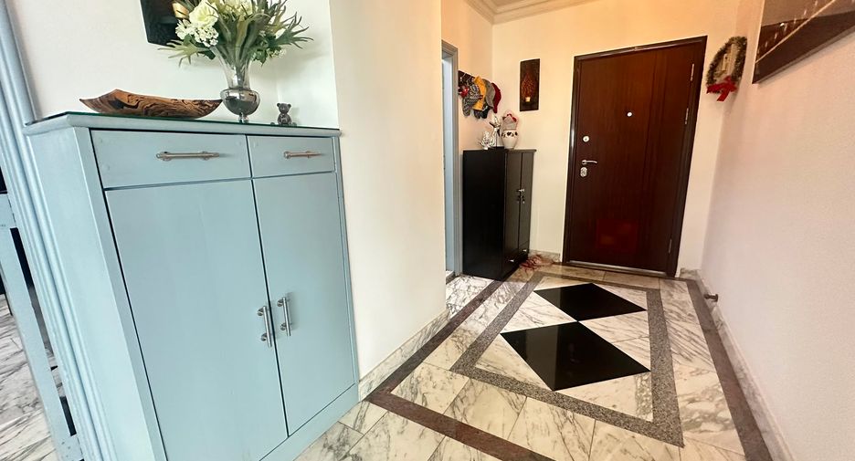 For sale 2 bedrooms condo in Bang Lamung, Chonburi