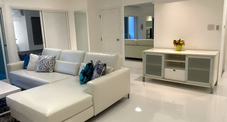 Wohnung zur Miete mit 3 Zimmer in Watthana, Bangkok