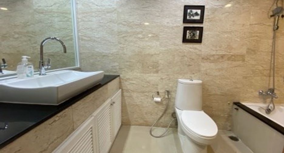 Wohnung zur Miete mit 3 Zimmer in Watthana, Bangkok