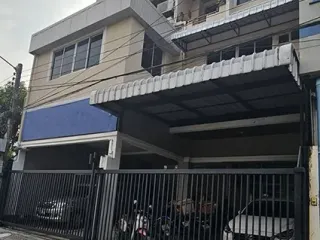 Reihenhaus zum Kauf mit 6 Zimmer in Bang Na, Bangkok