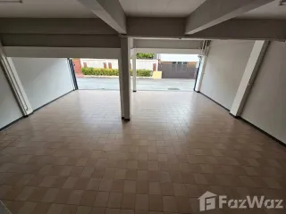 For sale 6 bedrooms townhouse in Bang Na, Bangkok