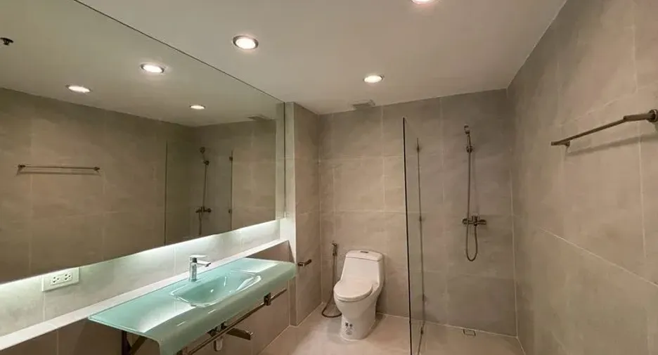 Wohnung zur Miete mit 1 Zimmer in Khlong Toei, Bangkok