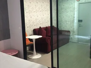 À vendre et à louer 1 chambre condo à Din Daeng, Bangkok