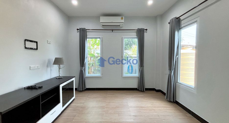 Haus zum Kauf mit 4 Zimmer in Bang Lamung, Chonburi