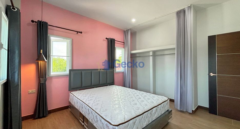 Haus zum Kauf mit 4 Zimmer in Bang Lamung, Chonburi