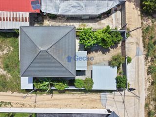 Haus zum Kauf mit 4 Zimmer in Bang Lamung, Chonburi