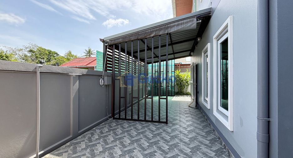 Haus zum Kauf mit 4 Zimmer in Bang Lamung, Chonburi