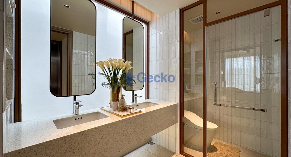 Condo en venta de 2 habitaciones 