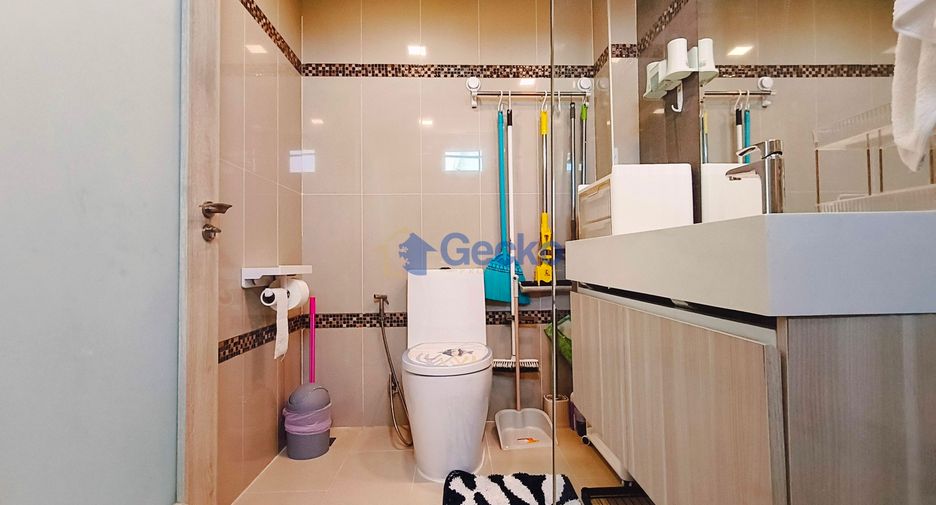 Condo en alquiler de 2 habitaciones en Jomtien, Pattaya