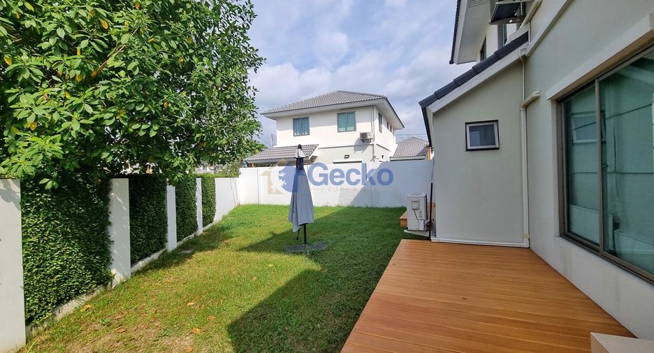 Haus zur Miete mit 3 Zimmer in Si Racha, Chonburi