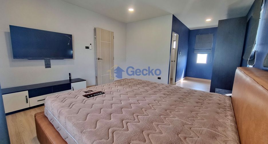 Haus zur Miete mit 3 Zimmer in Si Racha, Chonburi