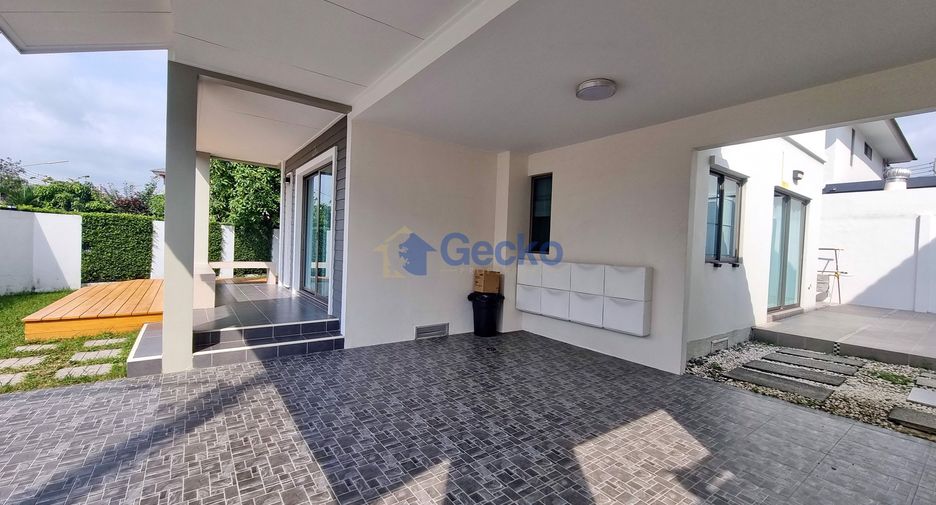 Haus zur Miete mit 3 Zimmer in Si Racha, Chonburi