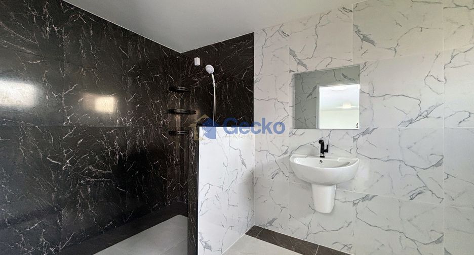 Casa en venta de 6 habitaciones en Huay Yai, Pattaya