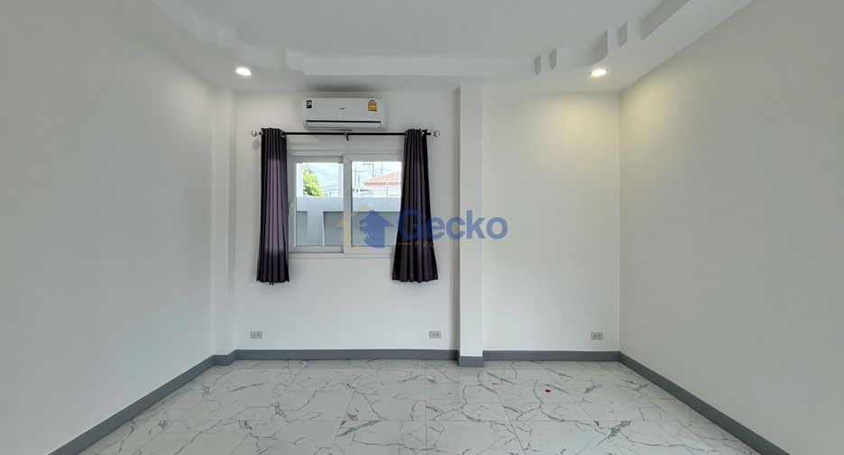 Casa en venta de 6 habitaciones en Huay Yai, Pattaya
