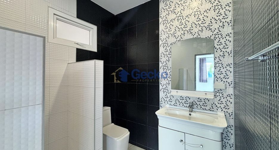 Casa en venta de 6 habitaciones en Huay Yai, Pattaya