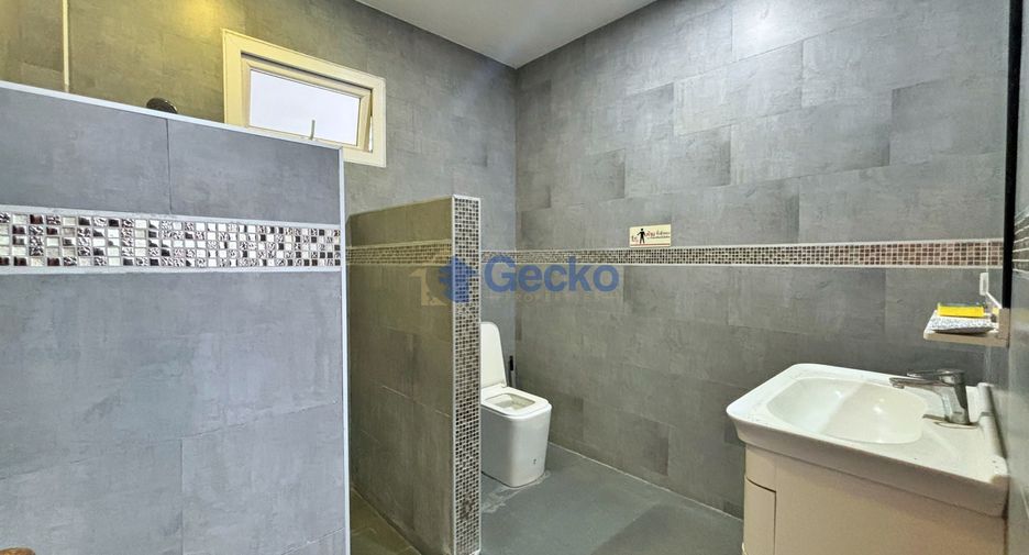 Casa en venta de 6 habitaciones en Huay Yai, Pattaya