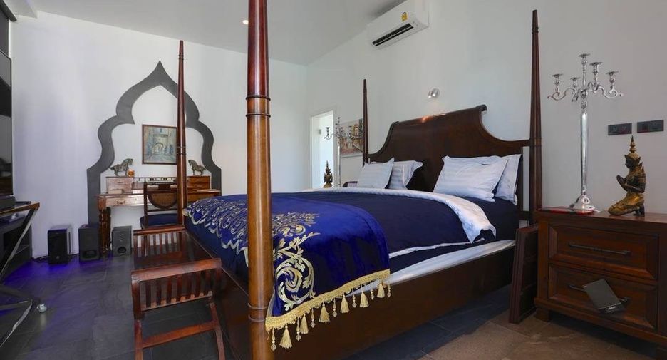 For rent 8 bedrooms villa in Bang Lamung, Chonburi