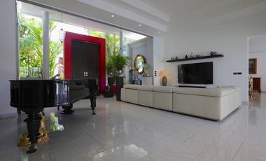 For rent 8 bedrooms villa in Bang Lamung, Chonburi