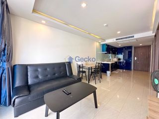 For rent 2 bedrooms condo in Bang Lamung, Chonburi