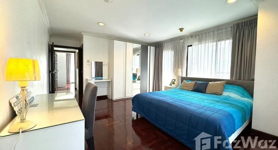 For sale and for rent 3 bedrooms condo in Watthana, Bangkok