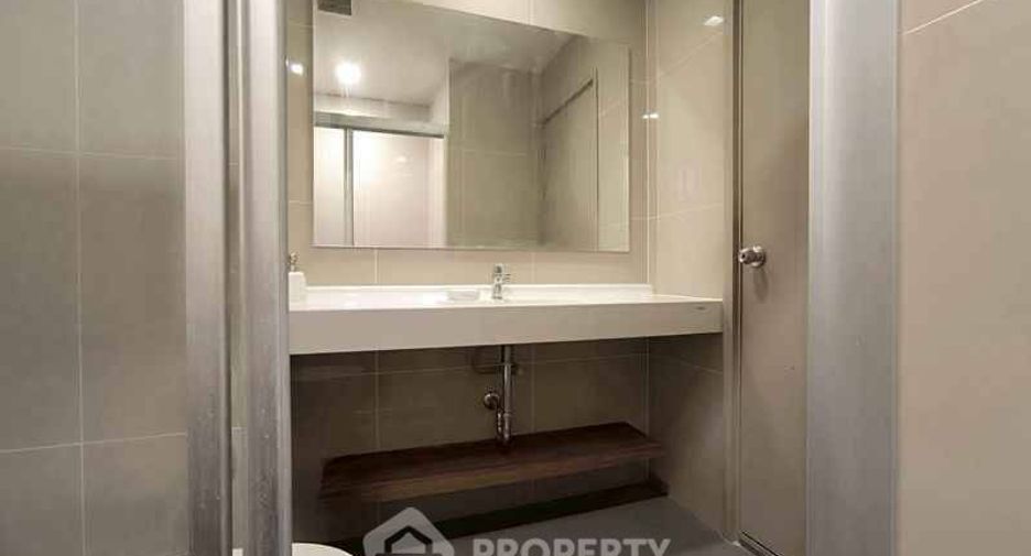 Condo en alquiler de 1 habitaciones en Huai Khwang, Bangkok