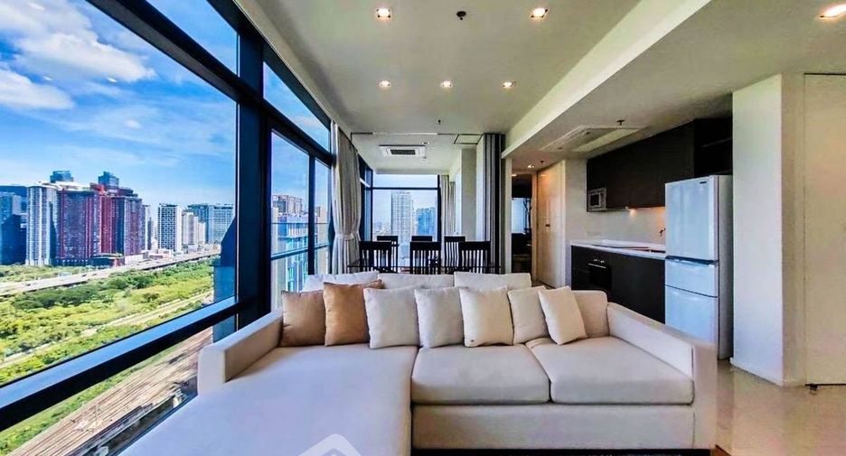 For sale 2 ベッドルーム condo in Watthana, Bangkok