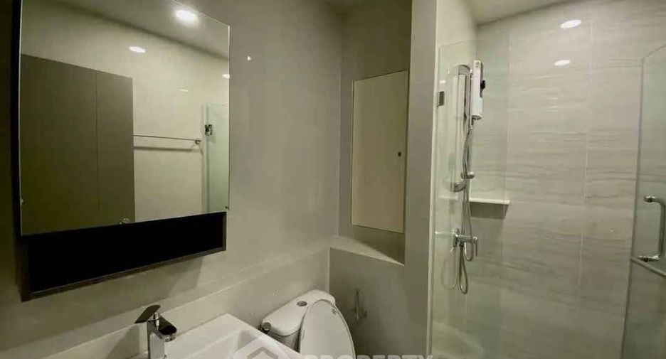 Wohnung zur Miete mit 2 Zimmer in Phra Khanong, Bangkok