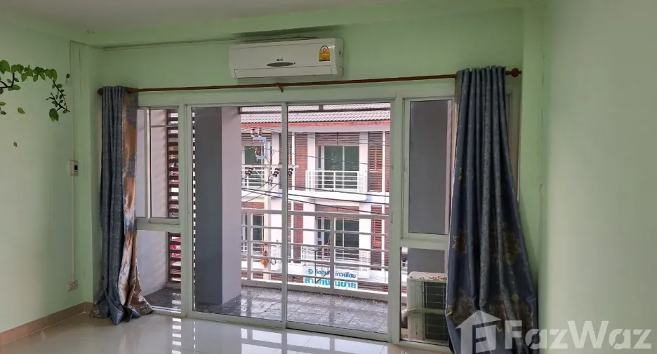 For sale 3 bedrooms townhouse in Bang Bo, Samut Prakan