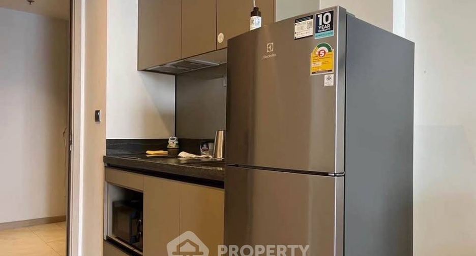 For rent 1 bed condo in Huai Khwang, Bangkok