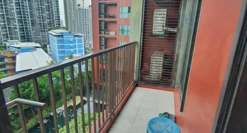 For sale and for rent 2 bedrooms condo in Khlong Toei, Bangkok