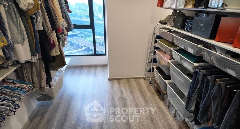 À vendre 2 chambres condo à Watthana, Bangkok