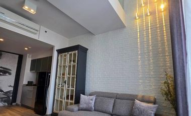 For rent and for sale 1 bed condo in Khlong Toei, Bangkok