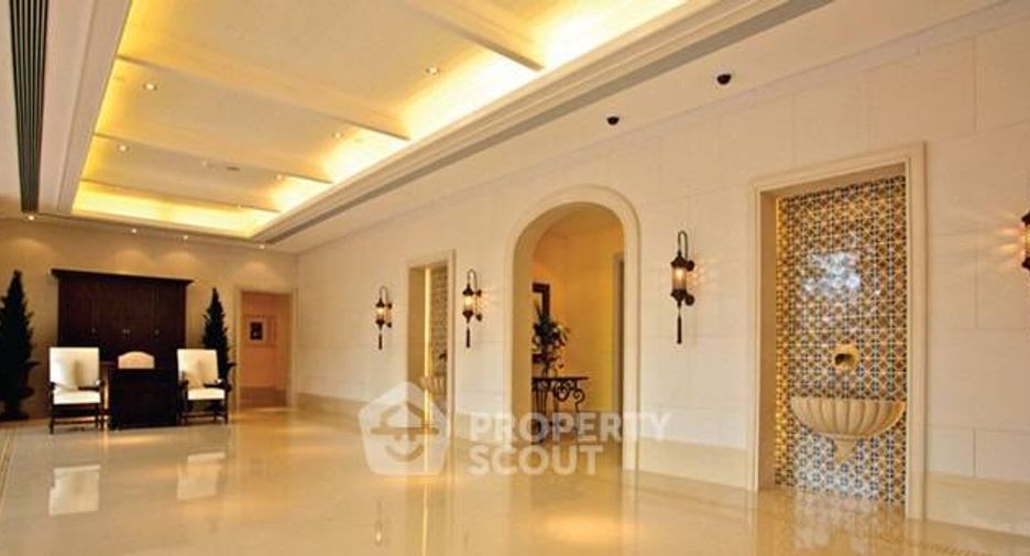Condo en venta de 2 habitaciones en Khlong Toei, Bangkok
