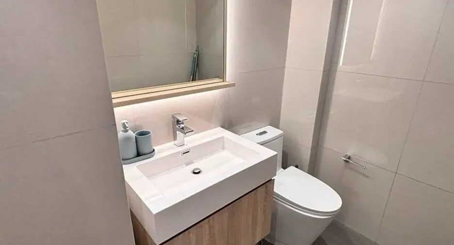 Wohnung zur Miete mit 2 Zimmer in Watthana, Bangkok