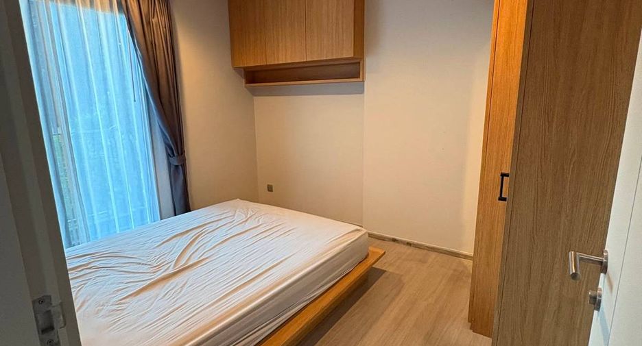 For sale 2 bedrooms condo in Huai Khwang, Bangkok