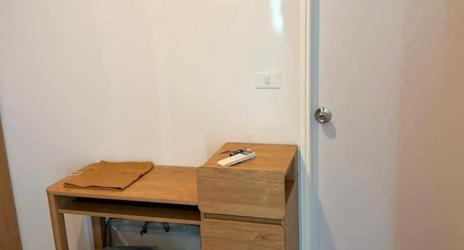 For rent 1 bed condo in Bangkok Noi, Bangkok