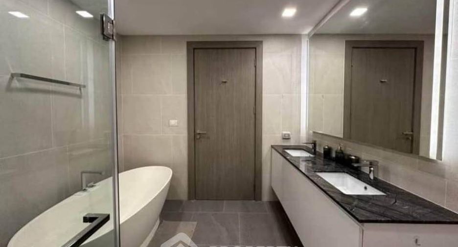 For sale 2 bedrooms condo in Jomtien, Pattaya