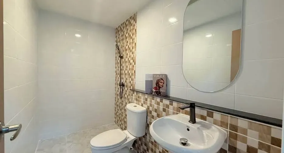 For sale 3 bedrooms townhouse in Bang Phli, Samut Prakan