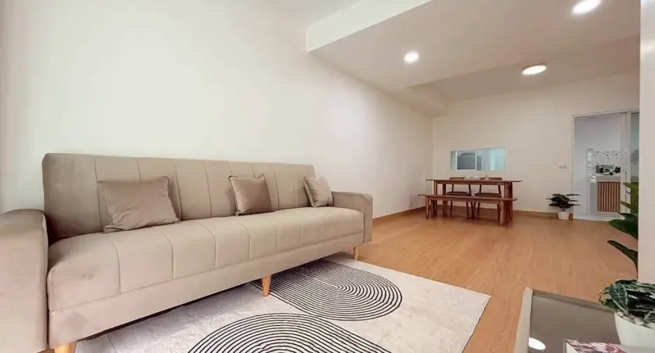 For sale 3 bedrooms townhouse in Bang Phli, Samut Prakan