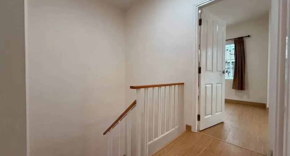 For sale 3 bedrooms townhouse in Bang Phli, Samut Prakan