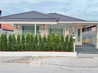 Haus zum Kauf mit 2 Zimmer in Bang Lamung, Chonburi