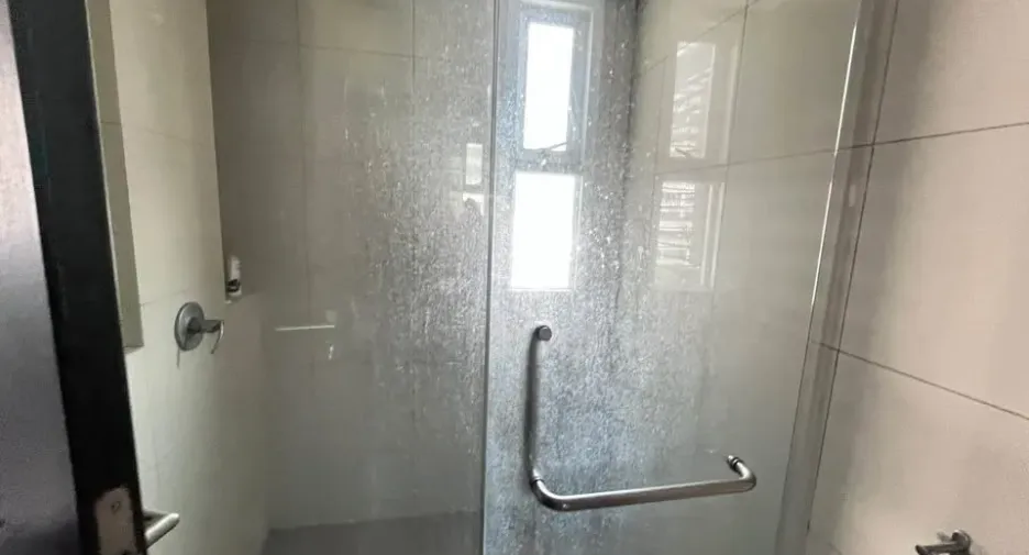 For rent 2 bedrooms condo in Phaya Thai, Bangkok