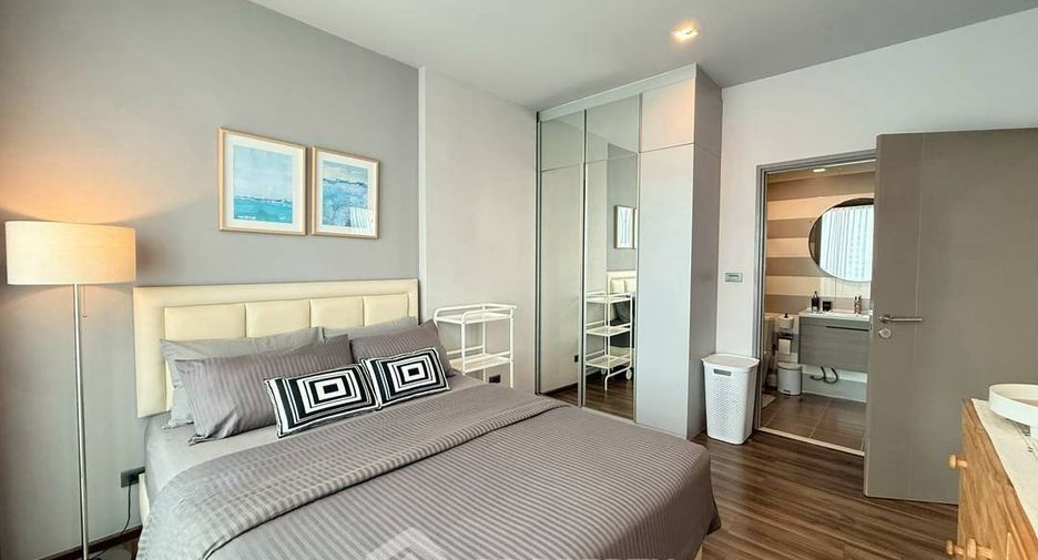 For rent and for sale 1 bed condo in Watthana, Bangkok