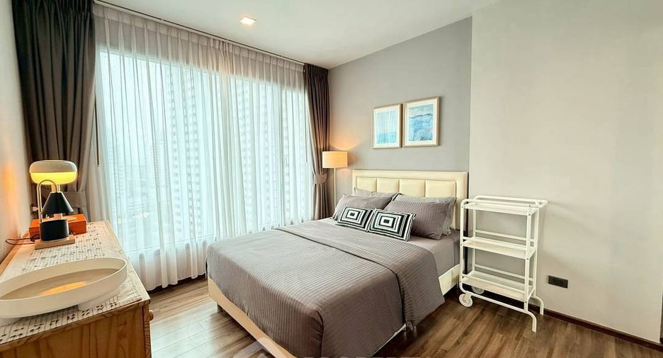 For rent and for sale 1 bed condo in Watthana, Bangkok