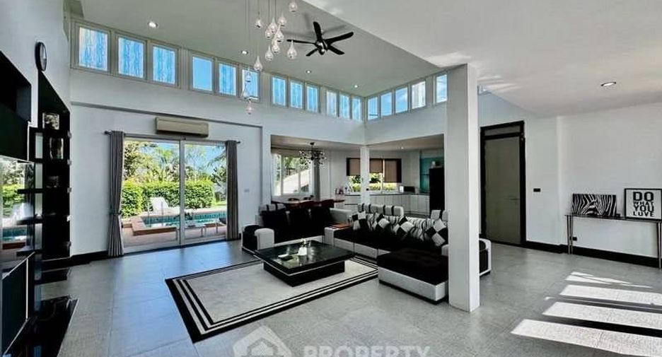 For rent and for sale 4 bedrooms villa in Bang Saray, Pattaya