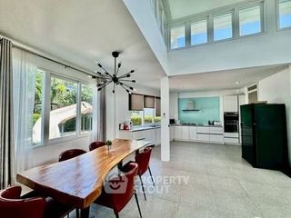 For rent and for sale 4 bedrooms villa in Bang Saray, Pattaya