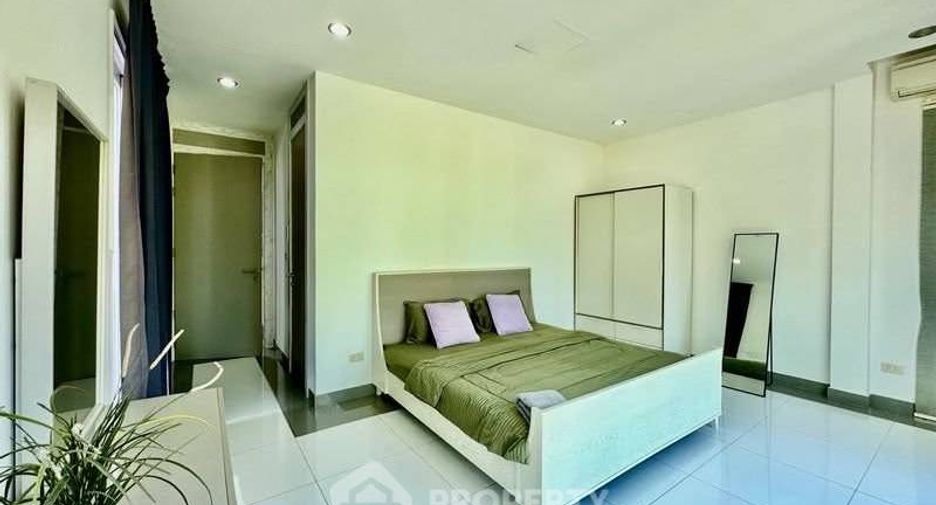 For rent and for sale 4 bedrooms villa in Bang Saray, Pattaya