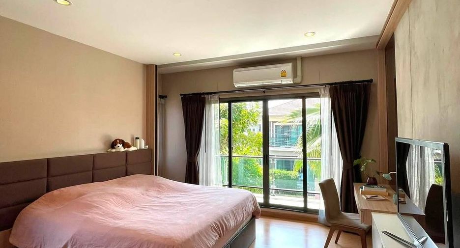 Haus zur Miete und zum Kauf mit 3 Zimmer in Suan Luang, Bangkok